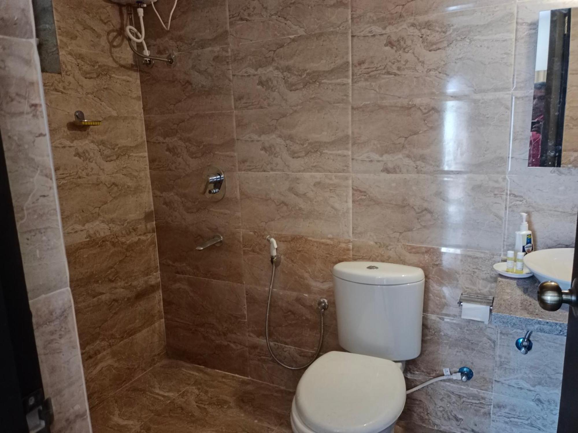 Ronnie'S Studio Apartment Arpora Εξωτερικό φωτογραφία